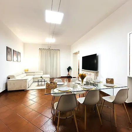 La Casa Di Mek